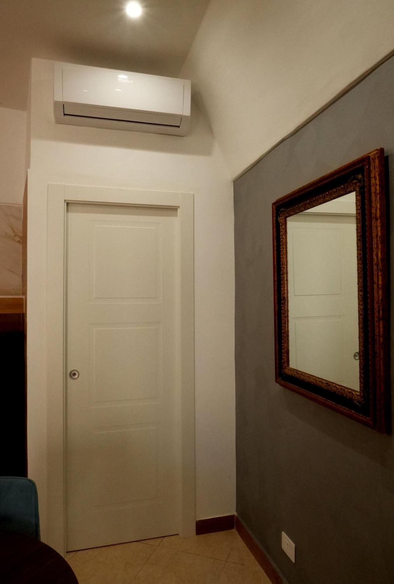 Railway Rooms Barletta Exterior photo